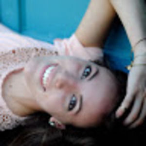 Meet your Posher, Cristia